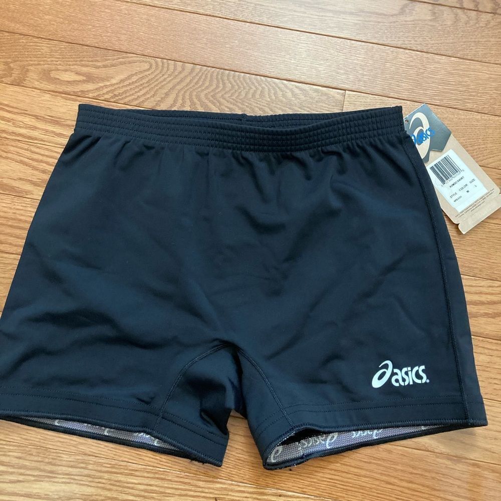 Womens ASICS Compression Shorts NWT